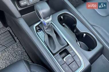 Внедорожник / Кроссовер Hyundai Santa FE 2020 в 