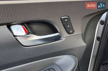 Внедорожник / Кроссовер Hyundai Santa FE 2020 в 