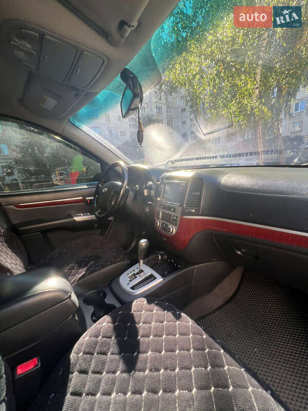 Внедорожник / Кроссовер Hyundai Santa FE 2008 в Сумах фото 2 Внедорожник / Кроссовер Hyundai Santa FE 2008 в Сумах