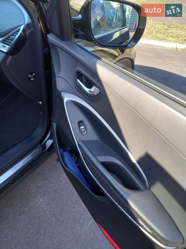 Позашляховик / Кросовер Hyundai Santa FE 2012 в Кам'янському