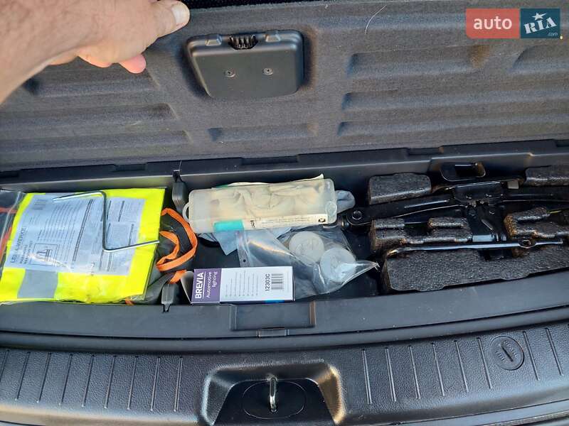 Внедорожник / Кроссовер Hyundai Santa FE 2007 в Бердичеве