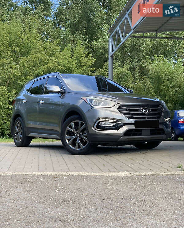 Позашляховик / Кросовер Hyundai Santa FE 2018 в Івано-Франківську