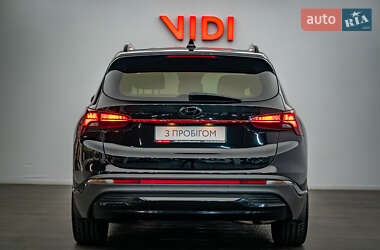 Внедорожник / Кроссовер Hyundai Santa FE 2021 в 