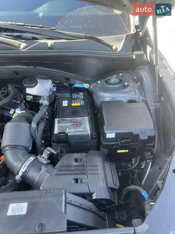 Позашляховик / Кросовер Hyundai Santa FE 2021 в Києві