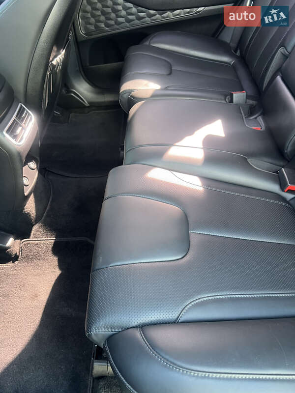 Позашляховик / Кросовер Hyundai Santa FE 2021 в Києві