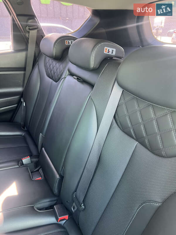 Позашляховик / Кросовер Hyundai Santa FE 2021 в Києві