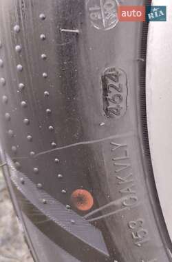 Минивэн Hyundai Santa FE 2005 в 