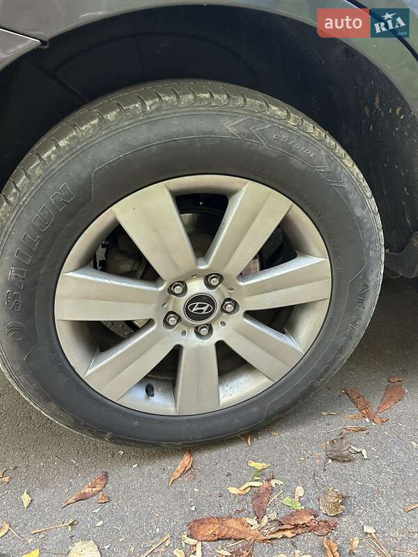 Позашляховик / Кросовер Hyundai Santa FE 2010 в Львові