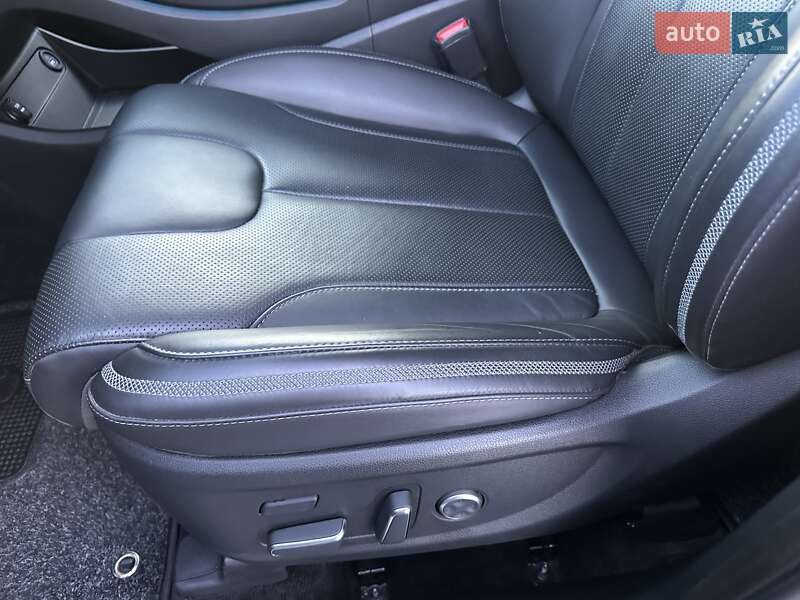 Позашляховик / Кросовер Hyundai Santa FE 2023 в Києві фото 17 Позашляховик / Кросовер Hyundai Santa FE 2023 в Києві