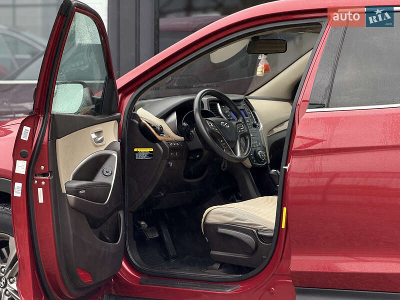 Позашляховик / Кросовер Hyundai Santa FE 2015 в Тернополі