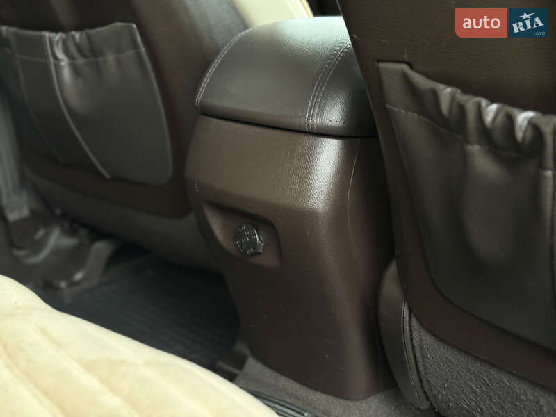 Позашляховик / Кросовер Hyundai Santa FE 2015 в Тернополі