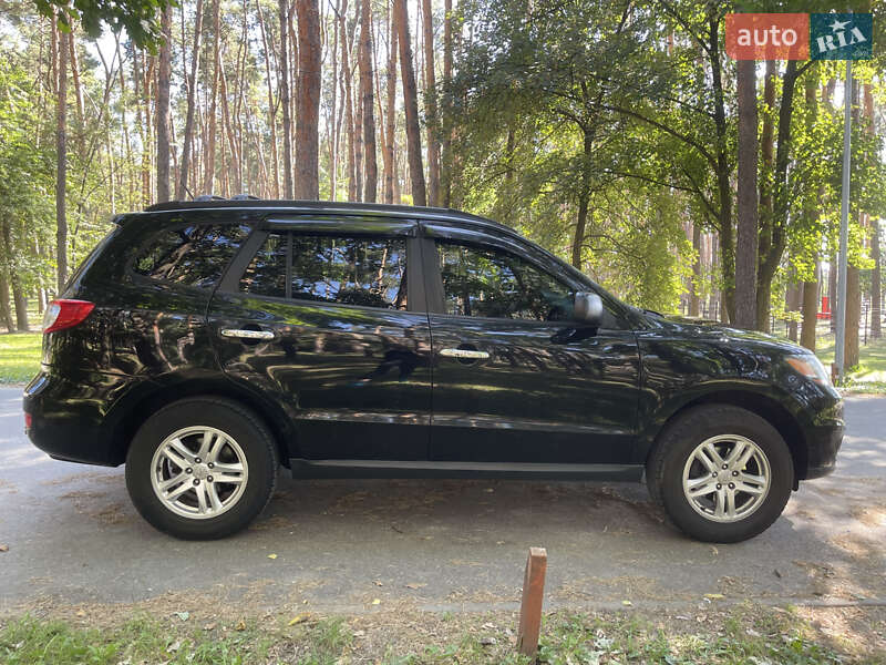 Позашляховик / Кросовер Hyundai Santa FE 2010 в Києві