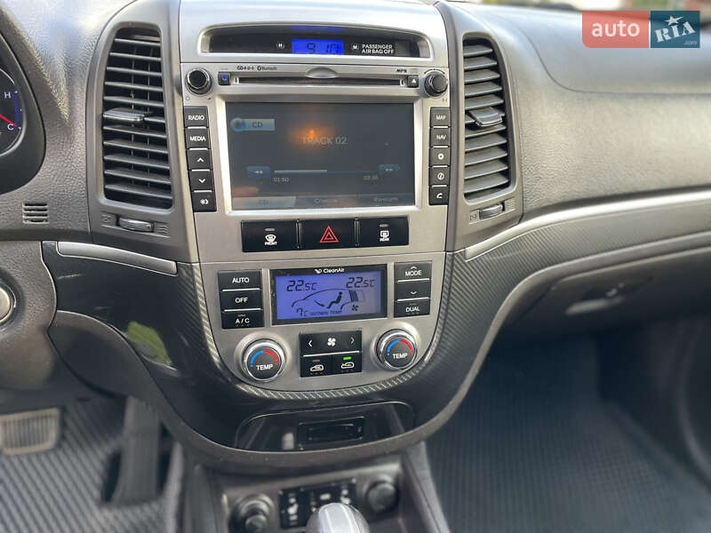 Внедорожник / Кроссовер Hyundai Santa FE 2011 в Староконстантинове фото 30 Внедорожник / Кроссовер Hyundai Santa FE 2011 в Староконстантинове