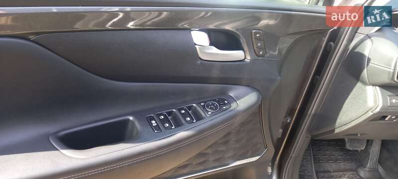 Позашляховик / Кросовер Hyundai Santa FE 2022 в Києві