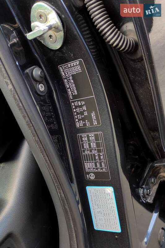 Внедорожник / Кроссовер Hyundai Santa FE 2007 в Днепре фото 10 Внедорожник / Кроссовер Hyundai Santa FE 2007 в Днепре