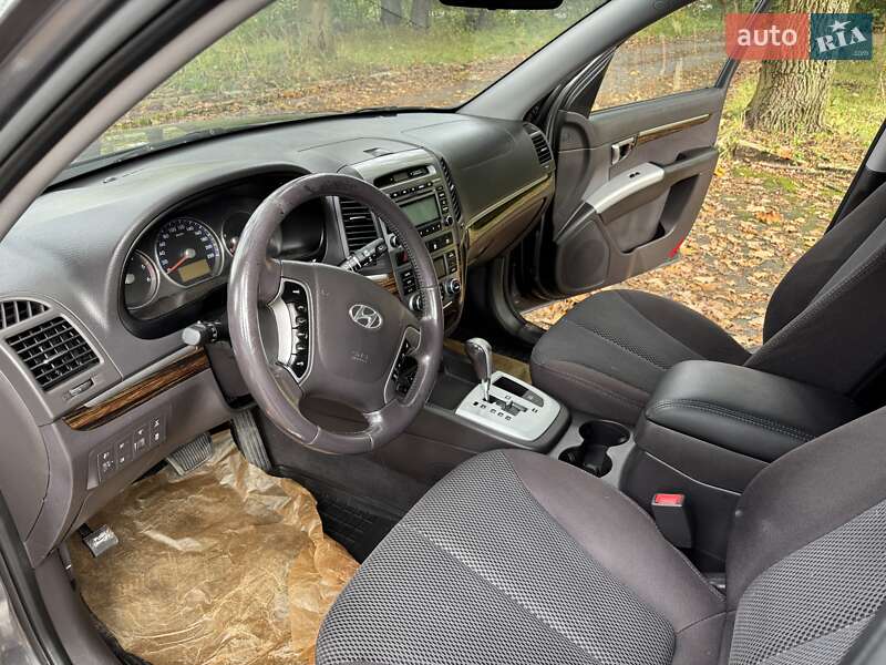 Позашляховик / Кросовер Hyundai Santa FE 2011 в Вінниці
