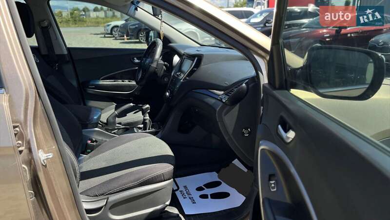 Позашляховик / Кросовер Hyundai Santa FE 2013 в Ужгороді