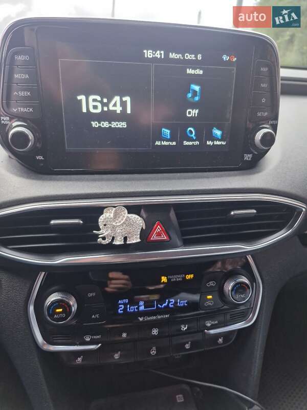 Внедорожник / Кроссовер Hyundai Santa FE 2018 в Смеле