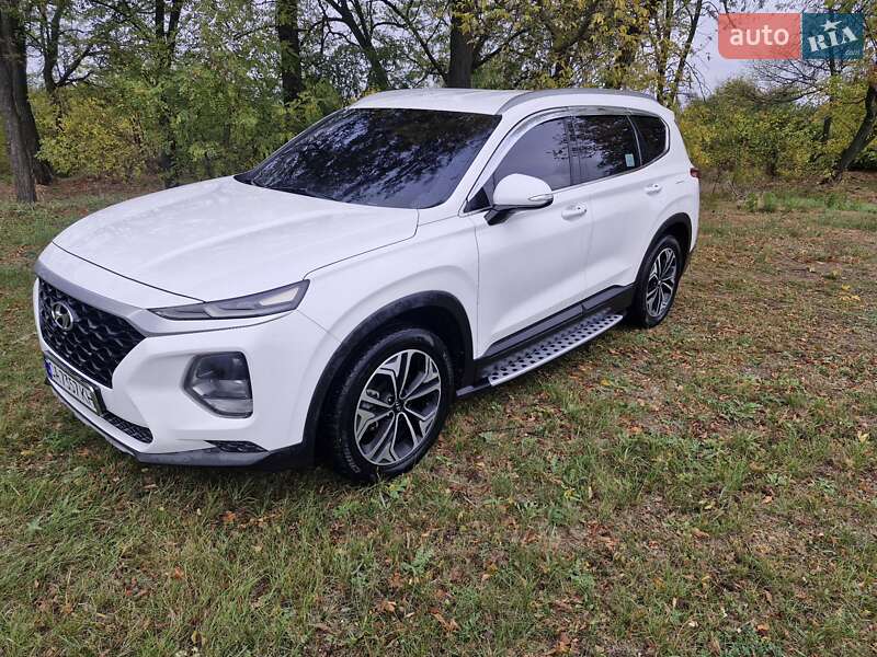 Внедорожник / Кроссовер Hyundai Santa FE 2018 в Смеле