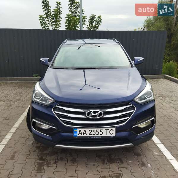 Позашляховик / Кросовер Hyundai Santa FE 2017 в Києві
