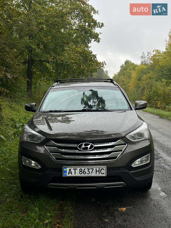 Позашляховик / Кросовер Hyundai Santa FE 2014 в Коломиї