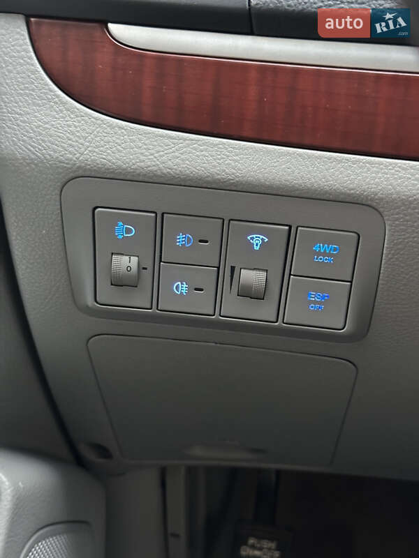 Внедорожник / Кроссовер Hyundai Santa FE 2009 в Ровно