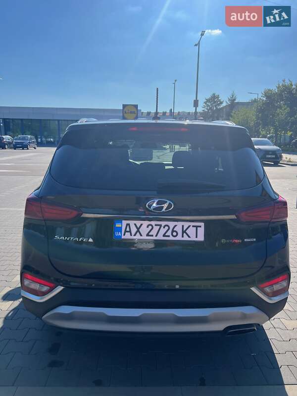 Позашляховик / Кросовер Hyundai Santa FE 2018 в Харкові