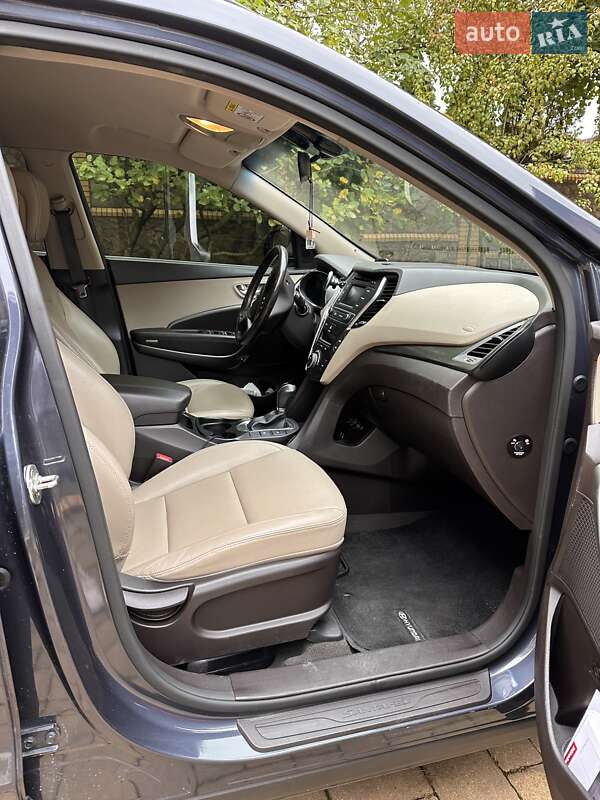 Позашляховик / Кросовер Hyundai Santa FE 2017 в Києві фото 6 Позашляховик / Кросовер Hyundai Santa FE 2017 в Києві