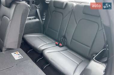Внедорожник / Кроссовер Hyundai Santa FE 2013 в 
