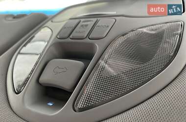 Внедорожник / Кроссовер Hyundai Santa FE 2013 в 