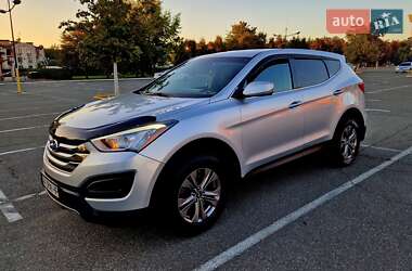 Позашляховик / Кросовер Hyundai Santa FE 2015 в 