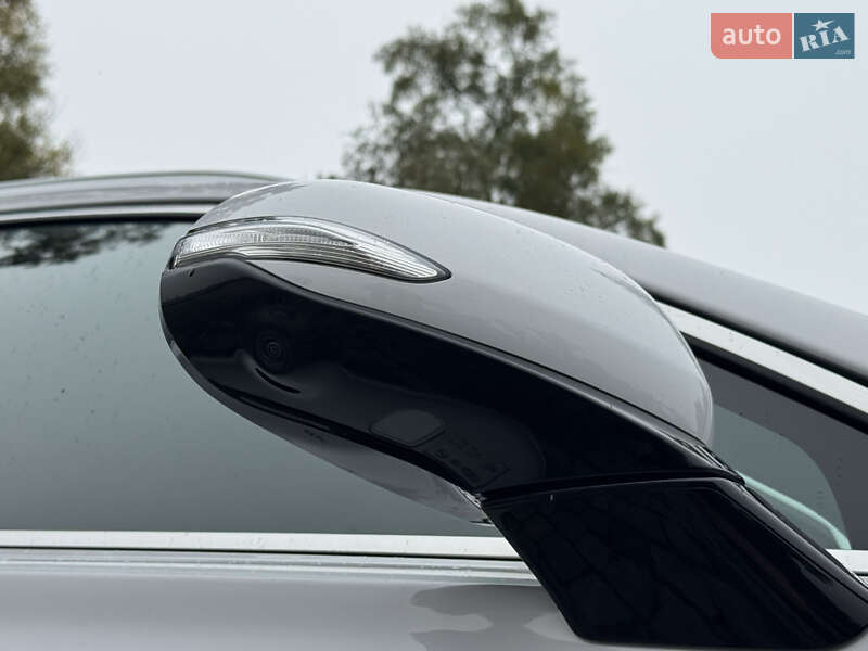 Позашляховик / Кросовер Hyundai Santa FE 2020 в Києві