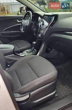 Внедорожник / Кроссовер Hyundai Santa FE 2014 в 