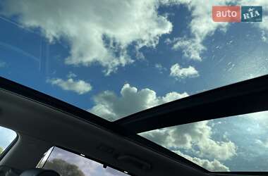 Внедорожник / Кроссовер Hyundai Santa FE 2013 в 