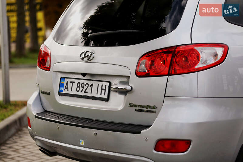 Внедорожник / Кроссовер Hyundai Santa FE 2007 в Ивано-Франковске