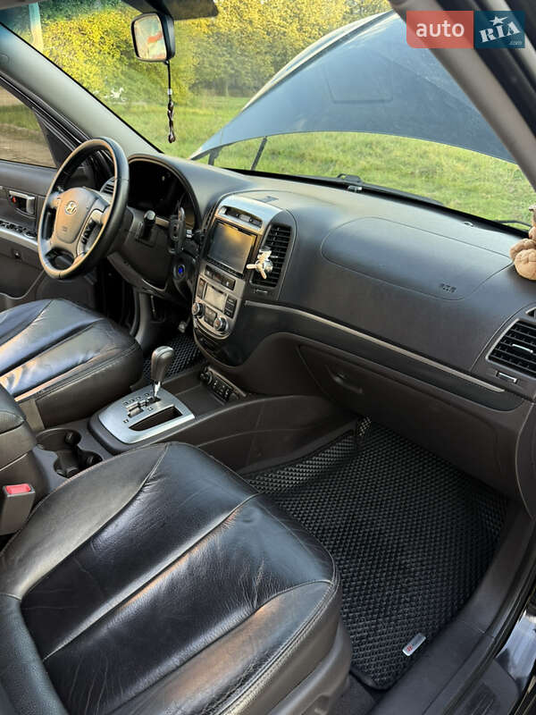 Внедорожник / Кроссовер Hyundai Santa FE 2010 в Львове фото 12 Внедорожник / Кроссовер Hyundai Santa FE 2010 в Львове