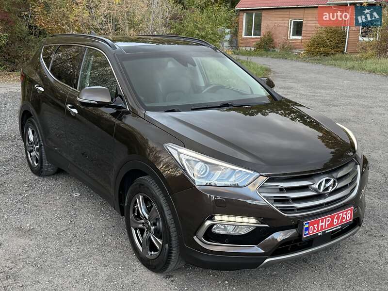 Внедорожник / Кроссовер Hyundai Santa FE 2016 в Гнивани