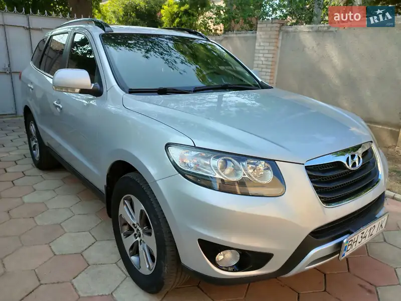 Hyundai Santa FE