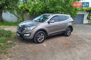 Внедорожник / Кроссовер Hyundai Santa FE 2015 в 