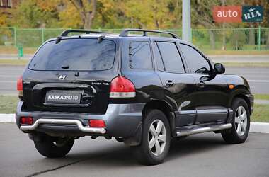 Внедорожник / Кроссовер Hyundai Santa FE 2005 в 