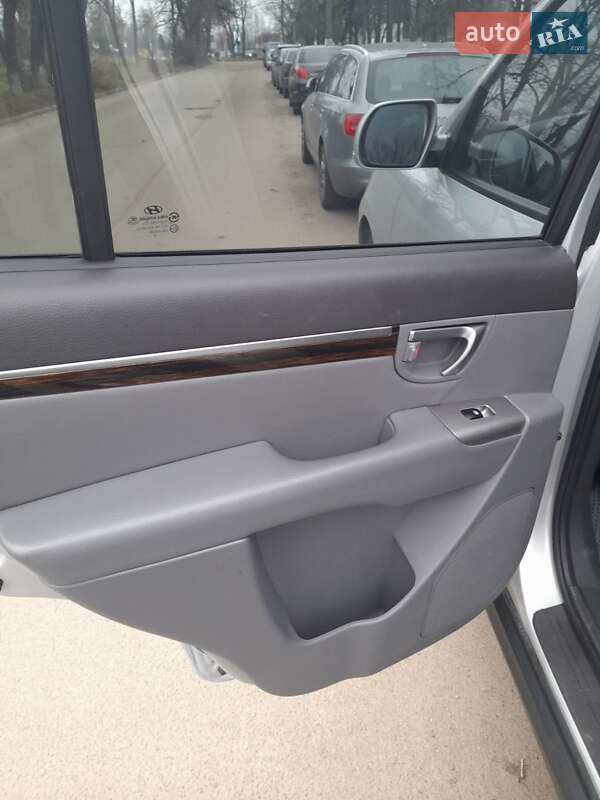 Позашляховик / Кросовер Hyundai Santa FE 2010 в Києві фото 15 Позашляховик / Кросовер Hyundai Santa FE 2010 в Києві