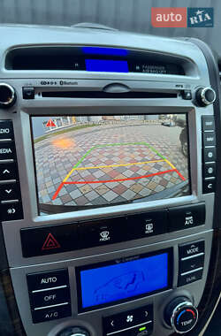Внедорожник / Кроссовер Hyundai Santa FE 2011 в 