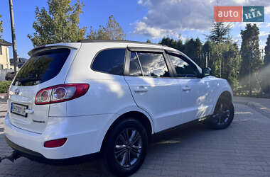 Внедорожник / Кроссовер Hyundai Santa FE 2011 в 