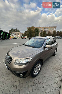 Внедорожник / Кроссовер Hyundai Santa FE 2011 в 