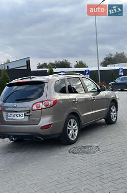 Внедорожник / Кроссовер Hyundai Santa FE 2011 в 