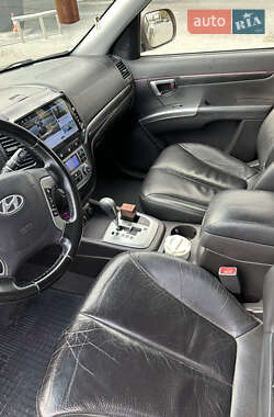 Внедорожник / Кроссовер Hyundai Santa FE 2011 в 