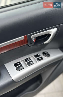 Внедорожник / Кроссовер Hyundai Santa FE 2009 в 