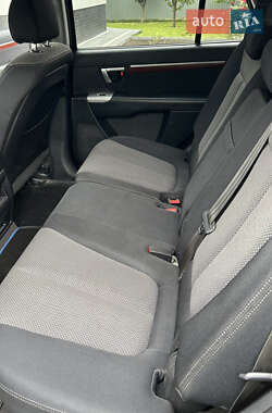 Внедорожник / Кроссовер Hyundai Santa FE 2009 в 