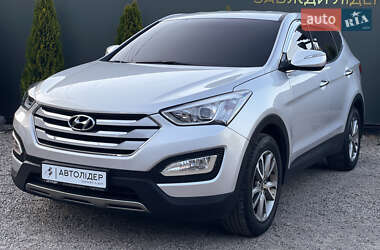 Внедорожник / Кроссовер Hyundai Santa FE 2013 в 