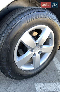 Внедорожник / Кроссовер Hyundai Santa FE 2008 в 